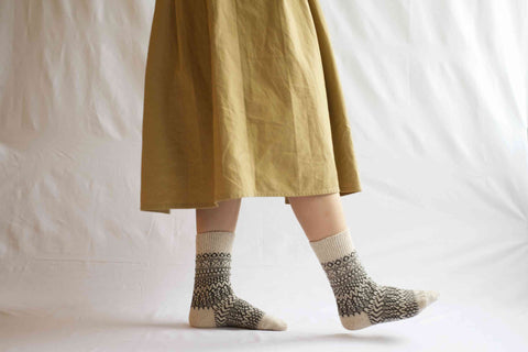 Navy jacquard wool socks