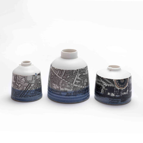 London Delft mudlarking bottle – Medium