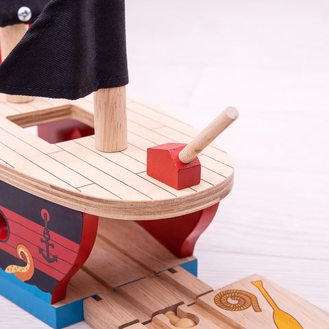 Galleon wooden pirate ship