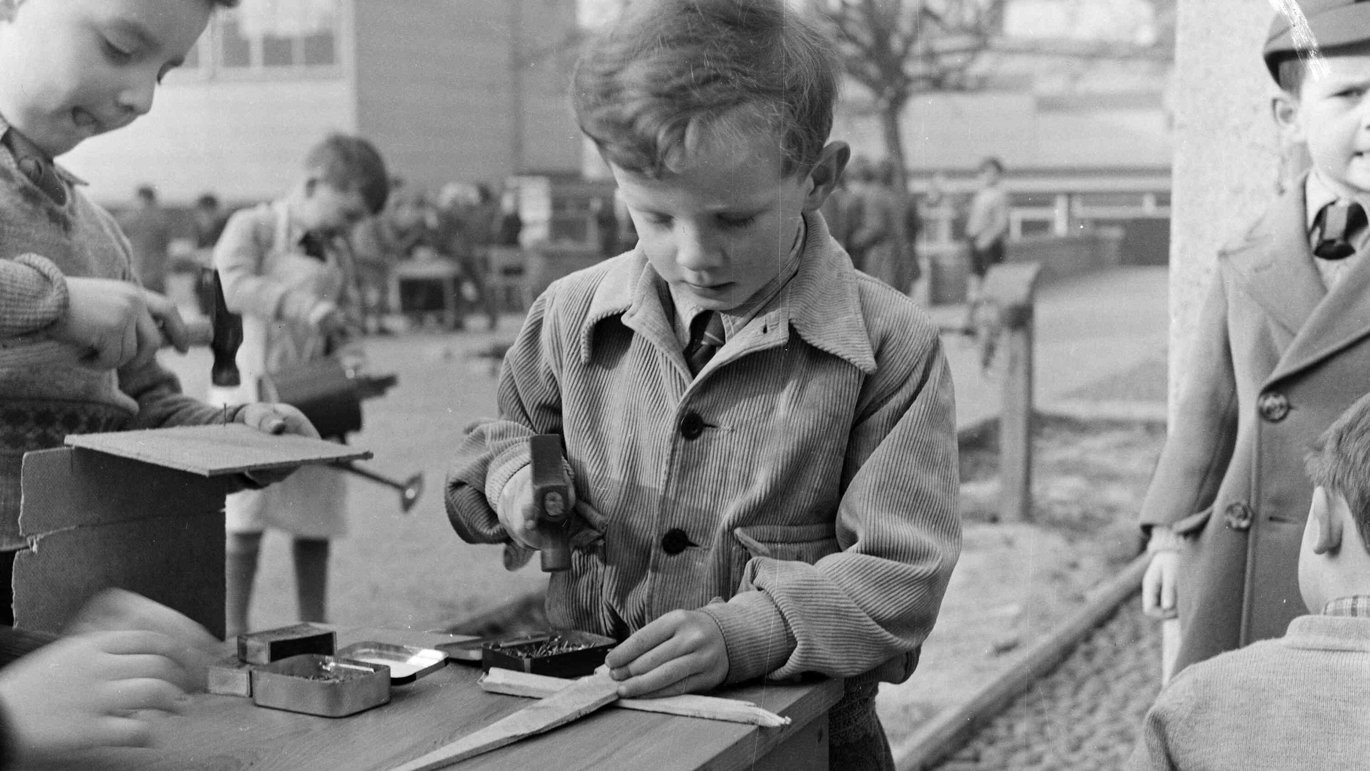 Art display & care guide London Museum
