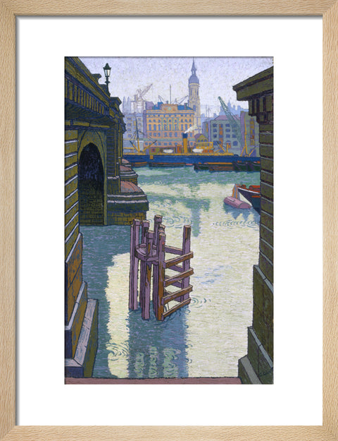 London Bridge: Adelaide House and Fresh Wharf