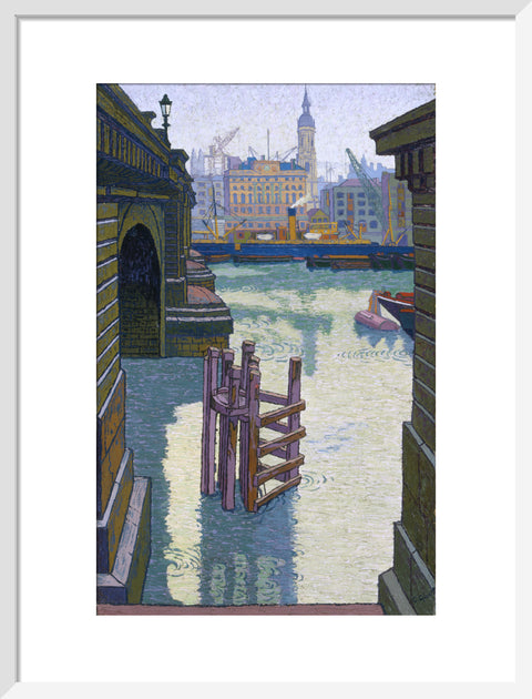 London Bridge: Adelaide House and Fresh Wharf
