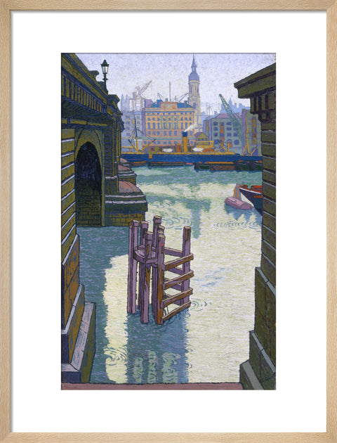 London Bridge: Adelaide House and Fresh Wharf