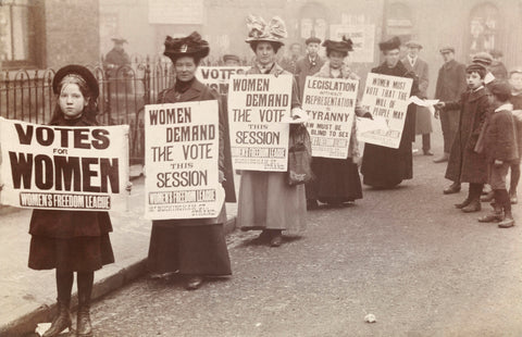 Suffragette poster parade C.1907