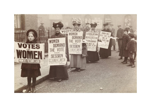 Suffragette poster parade C.1907