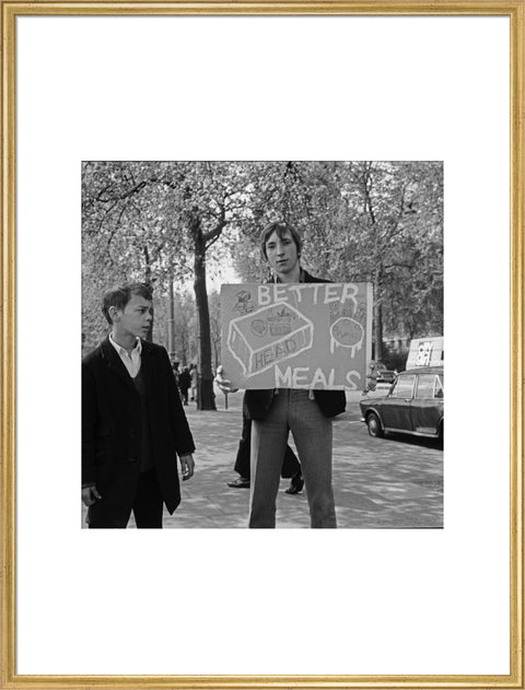 Pupils protest against their schools, South Bank
