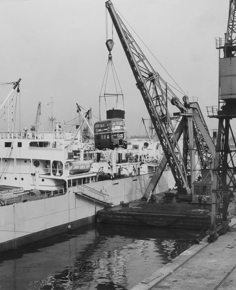 West India Docks 1958 London Bus being exported to Ceylon