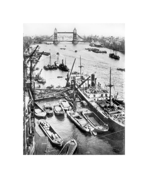 Upper Pool of the Thames c.1930