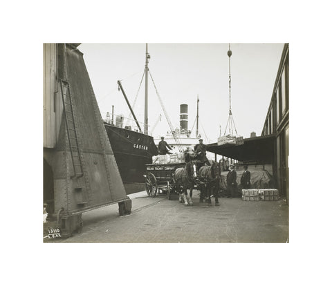 Surrey Commercial Docks 1922