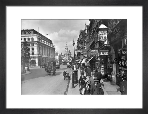 View of St. Clement Danes 20th century