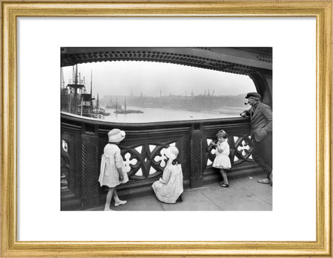 Children on the Tower Bridge 20th century