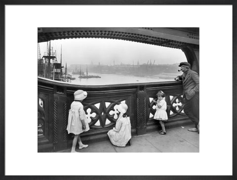 Children on the Tower Bridge 20th century