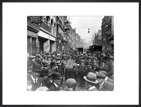 Fleet Street looking East 20th century