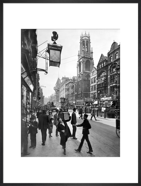 Street scene Fleet Street 20th century