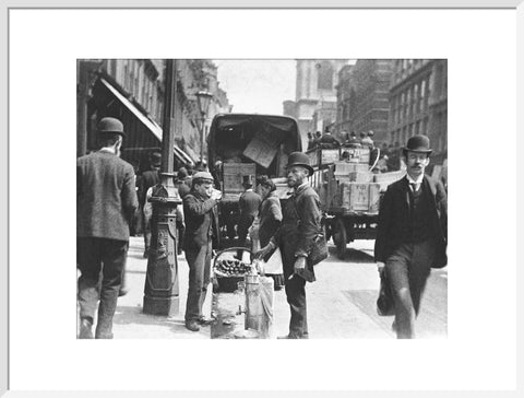 A street vendor in the City 1893