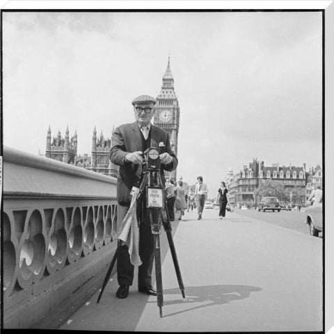 Street photographer Fred Williams on Westminster Bridge 1970
