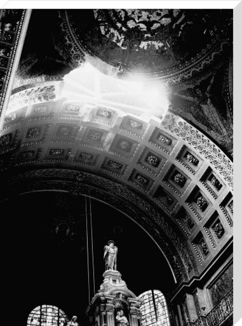 St. Paul's Cathedral damaged by a bomb explosion 1940