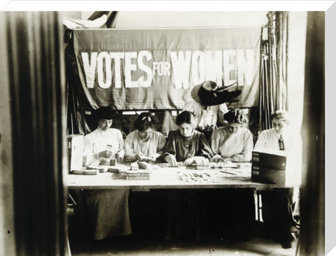 Suffragettes preparing and counting tickets 1909