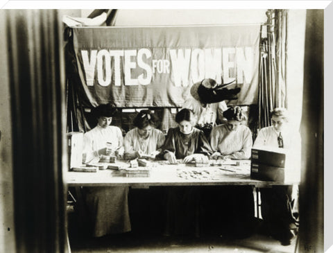 Suffragettes preparing and counting tickets 1909