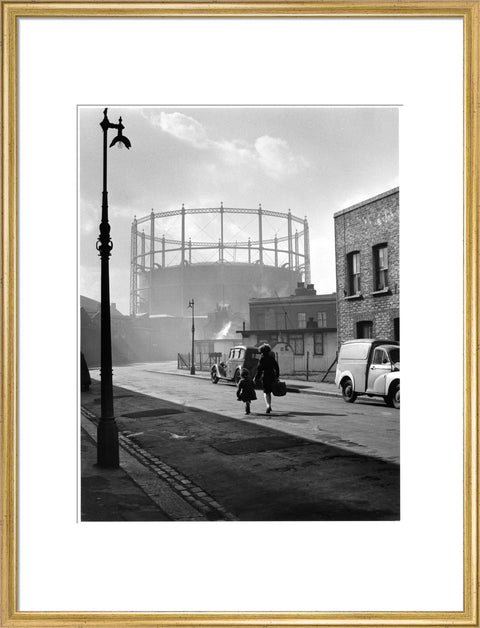 Gasworks at Nine Elms Battersea 1958