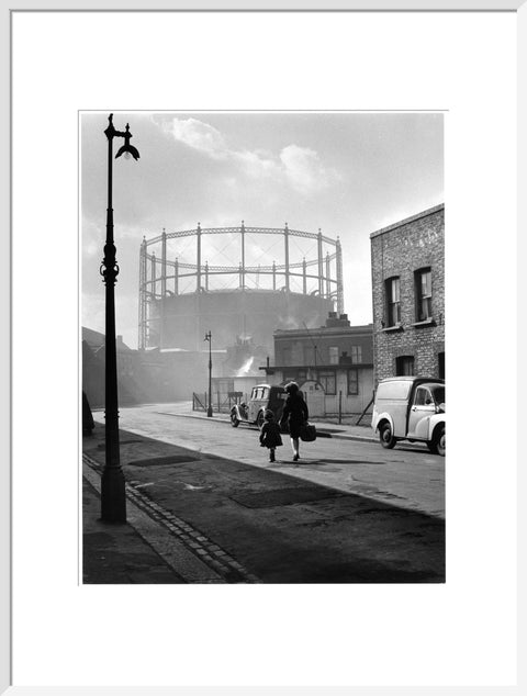 Gasworks at Nine Elms Battersea 1958