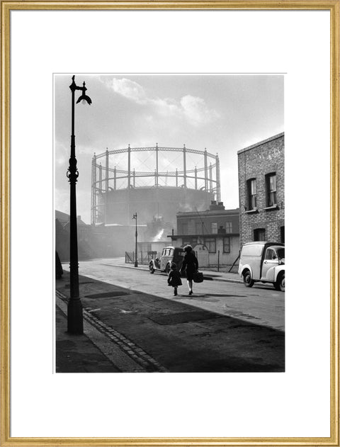 Gasworks at Nine Elms Battersea 1958