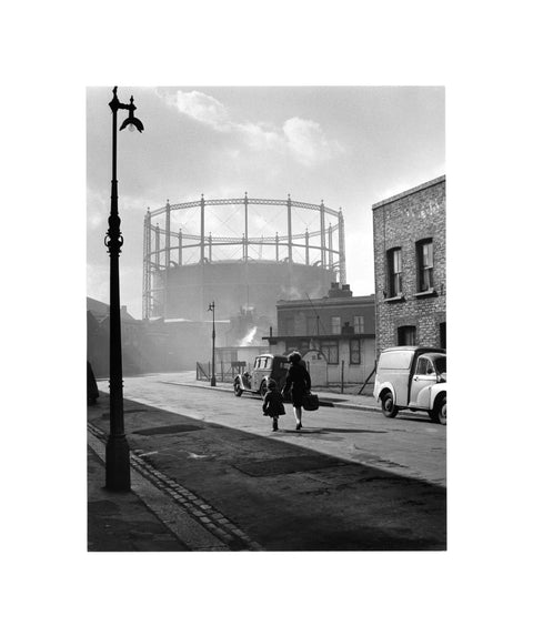 Gasworks at Nine Elms Battersea 1958
