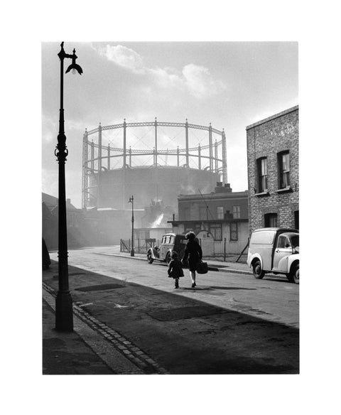Gasworks at Nine Elms Battersea 1958