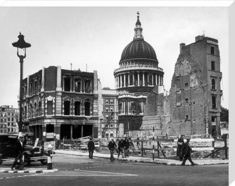 Bomb damage close to St Paul's Cathedral 1942