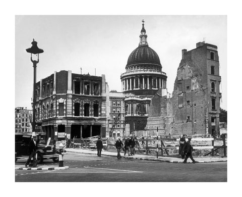 Bomb damage close to St Paul's Cathedral 1942