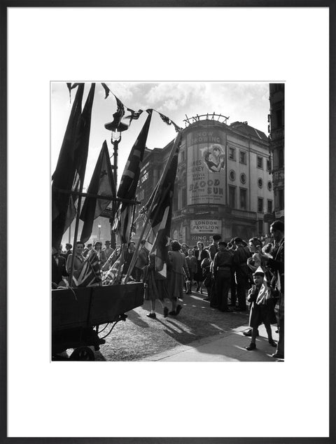 Piccadilly Circus V.E. Day