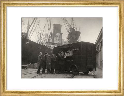 Mobile canteen for dockers 1942