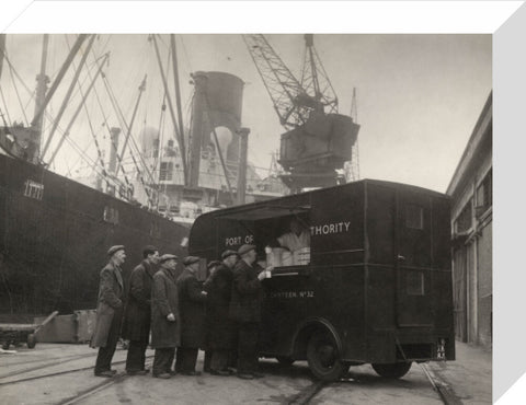 Mobile canteen for dockers 1942