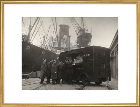 Mobile canteen for dockers 1942