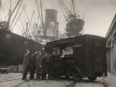 Mobile canteen for dockers 1942