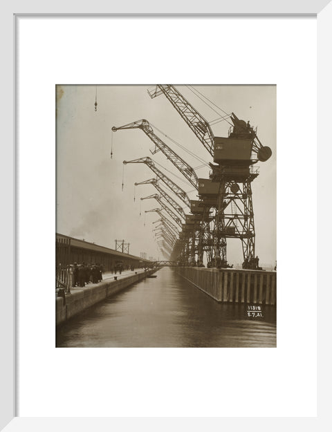Cranes King George V Docks 1921