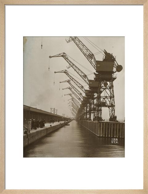 Cranes King George V Docks 1921