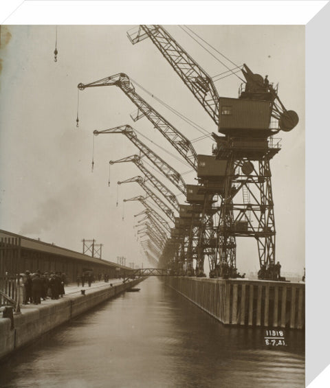Cranes King George V Docks 1921