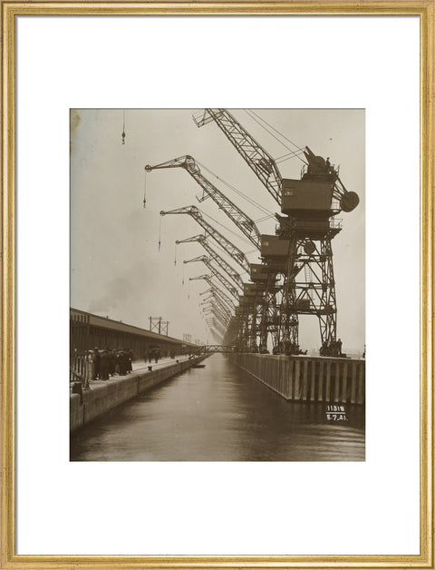Cranes King George V Docks 1921