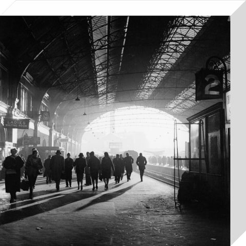 Victoria Railway Station c.1955