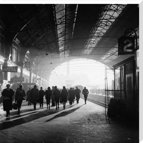 Victoria Railway Station c.1955