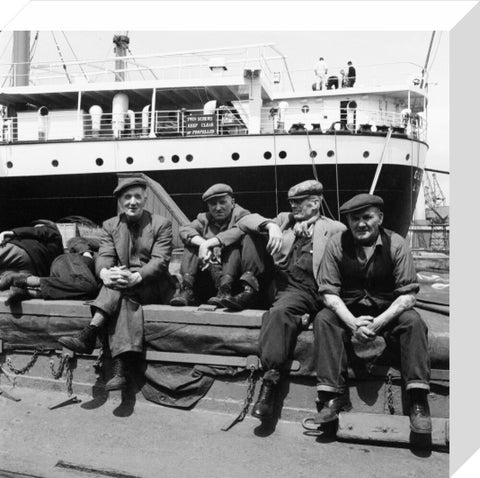 Dockers taking a break c.1960