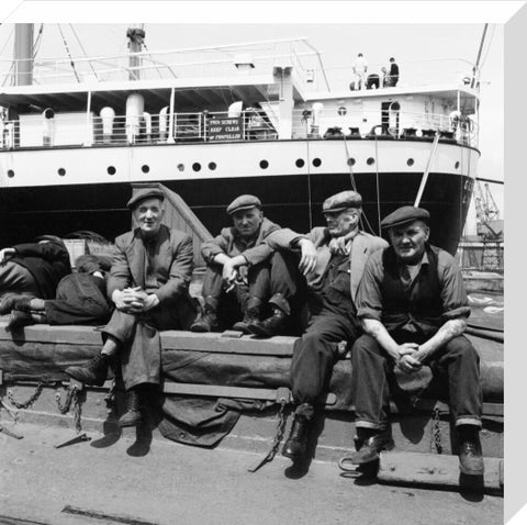 Dockers taking a break c.1960