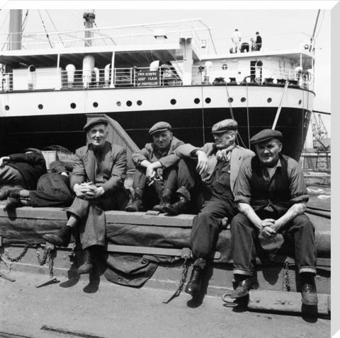 Dockers taking a break c.1960