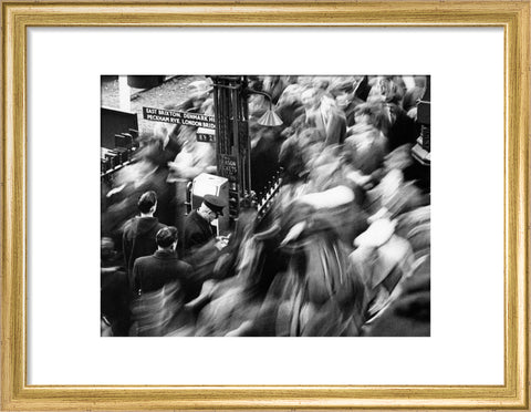 Rush hour at Victoria Station 1960