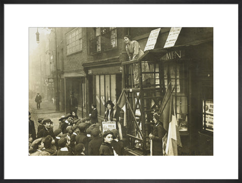 Sylivia Pankhurst addressing a crowd 1912
