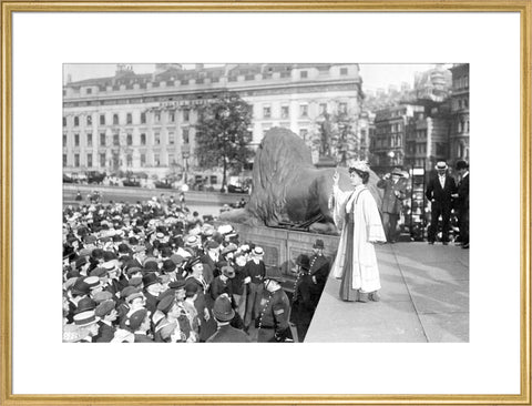 Emmeline Pankhurst addressing crowds at Trafalgar Square 1908