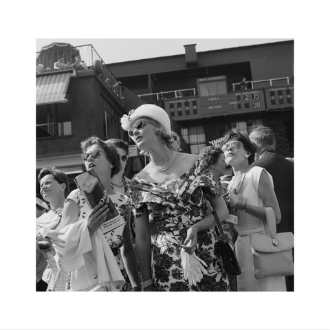 Women attending the All England Lawn Tennis1960