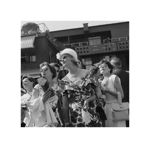 Women attending the All England Lawn Tennis1960