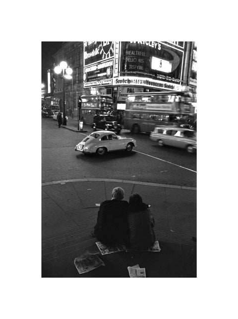 Piccadilly Circus at night 1960